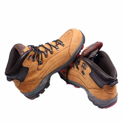 防護(hù)鞋和防護(hù)服的使用規(guī)范你清楚嗎？